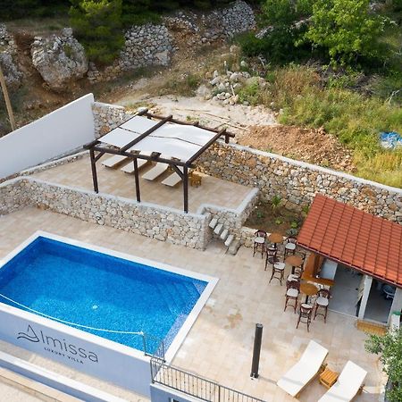 Exclusive Villa Almissa With Swimming Pool And Sea View Lokva Rogoznica Exteriör bild