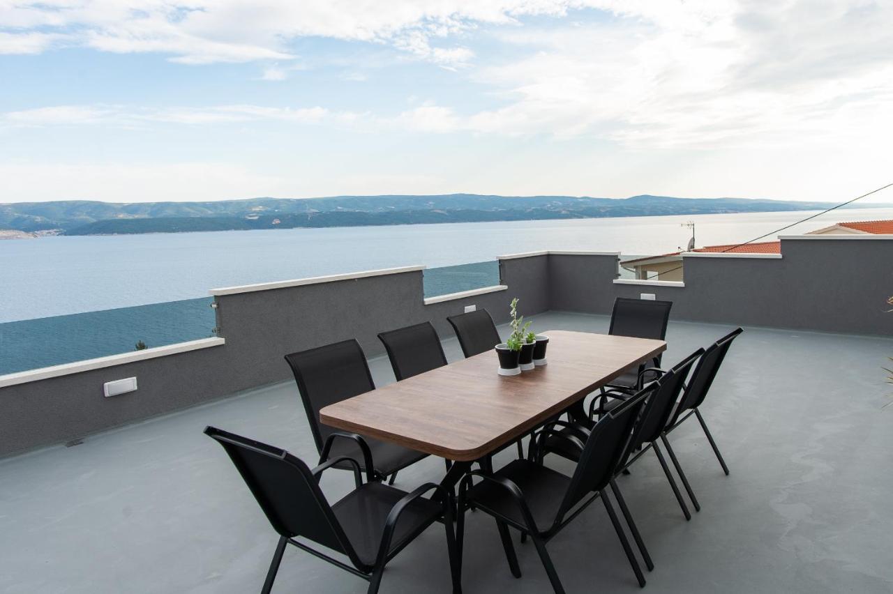 Exclusive Villa Almissa With Swimming Pool And Sea View Lokva Rogoznica Exteriör bild